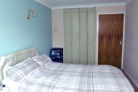 bedroom 22.jpeg