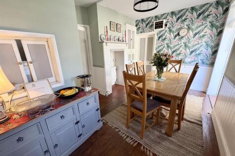 dining rm2.jpg
