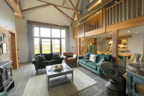 Living room.jpg
