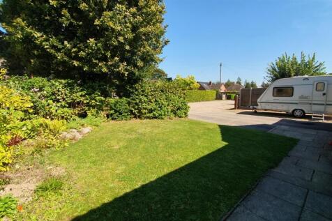 Front garden v2.jpg