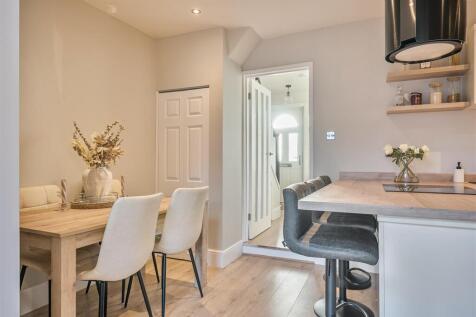 4. 1382200-22-691f447584002.jpg