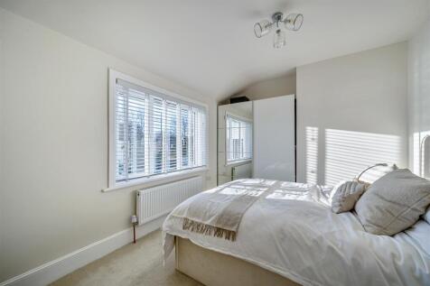 7. 1382200-26-691f449209b1f.jpg