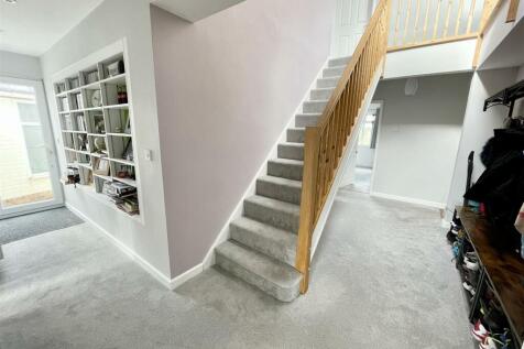 staircase ls.jpg