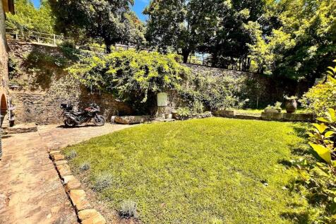 Property Image 38