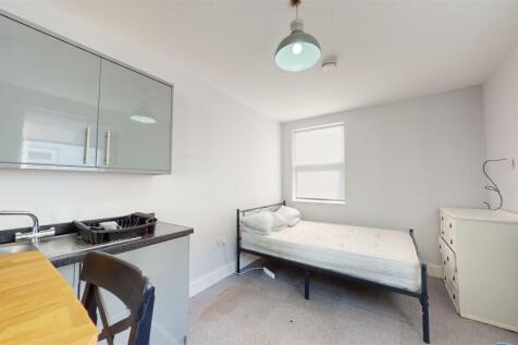 Flat 4 - Bedroom