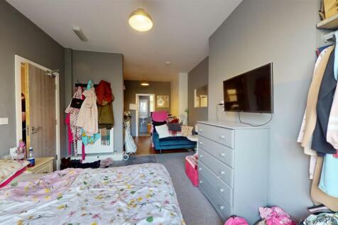 Flat 1 - Bedroom