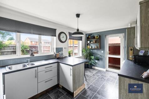 Kitchen / Breakfast Room