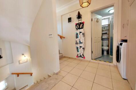 Hallway/Utility Area