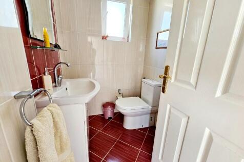 Ground floor WC