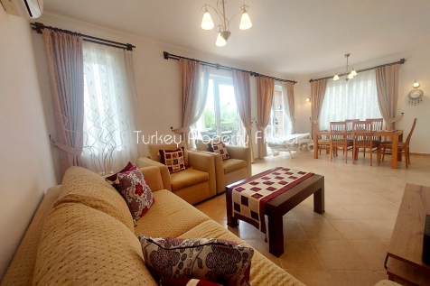 Lounge to Dining 