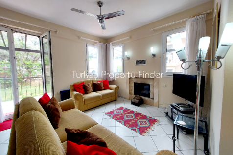 Bright n airy lounge
