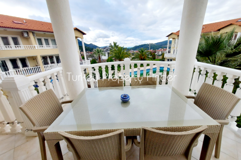Alfresco dining