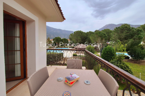 Large Balcony