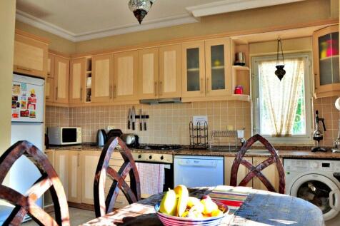 Dining / Kitchen