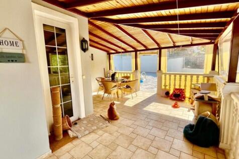 Large Balcony