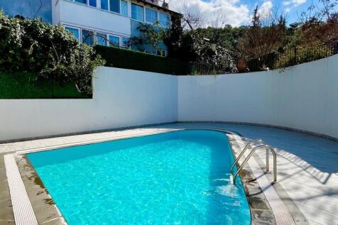 Pool between Two
