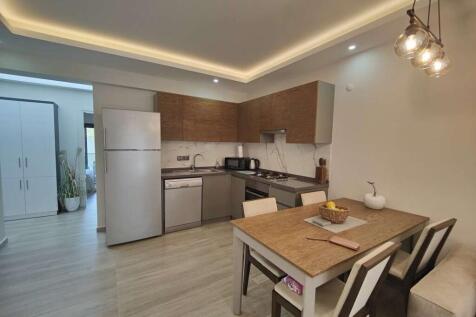 Dining / Kitchen