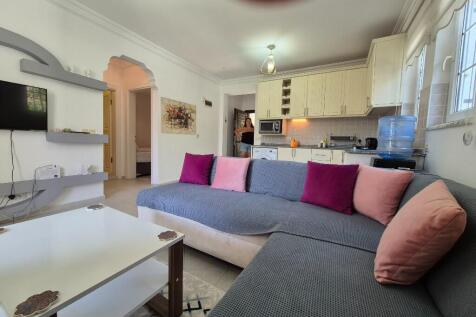 Lounge/Kitchen