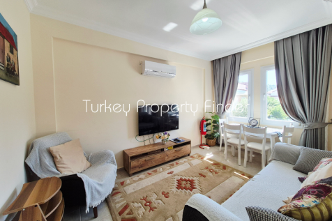 Lounge with AirCon