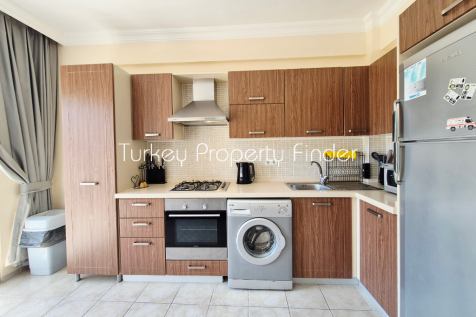Fully Fitted Kitchen