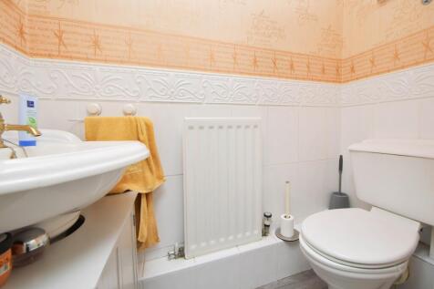 Gust WC