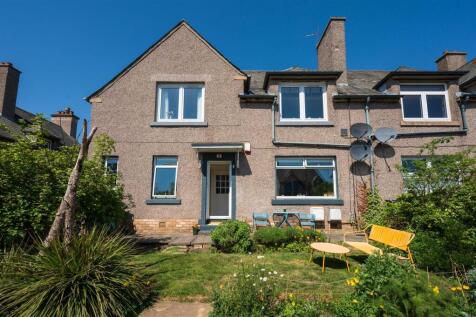 WoodhallAvenue11-EXT-002.jpg