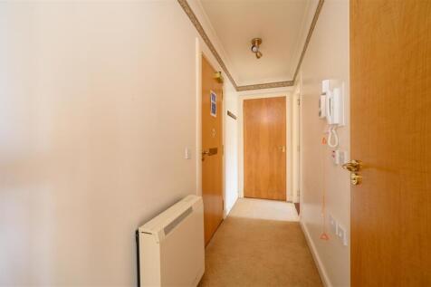 RoseburnDrive615-006.jpg