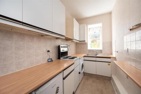 LearmonthCourt_027.jpg