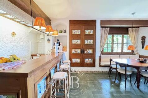 Property Image 75