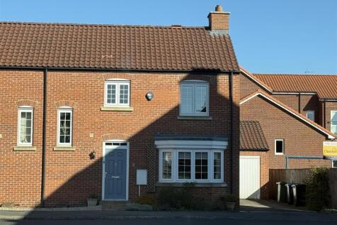 George Long Mews Front 1.jpg