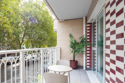 Verdica balcony