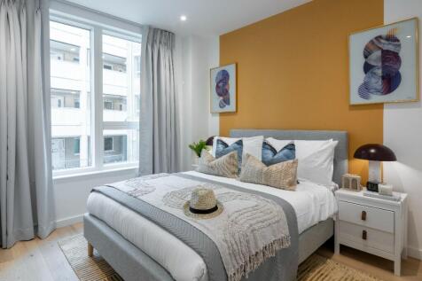 Verdica bedroom