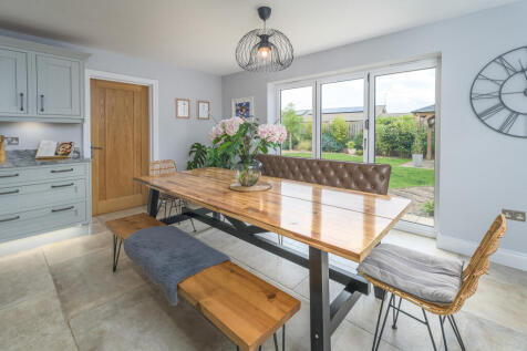 Kitchen Diner-2