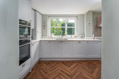 Kitchen-1