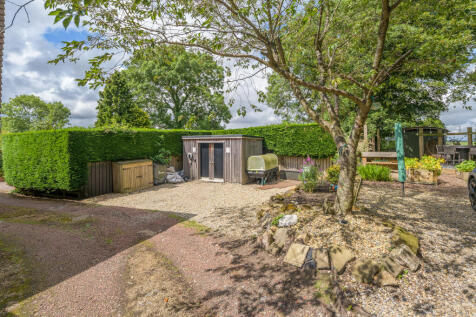 Sunny Externals-9