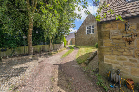 Sunny Externals-11