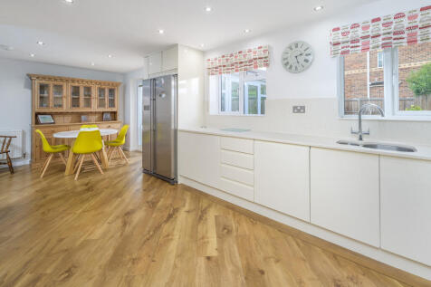 Kitchen Diner-3