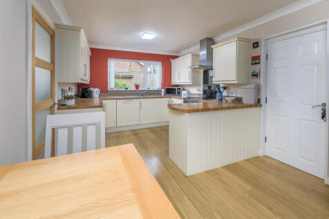 Kitchen-1