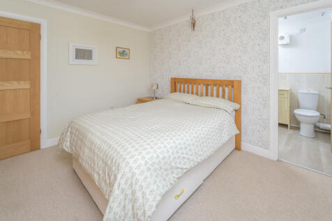 Bed One-3
