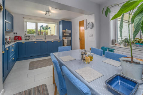 Kitchen-1