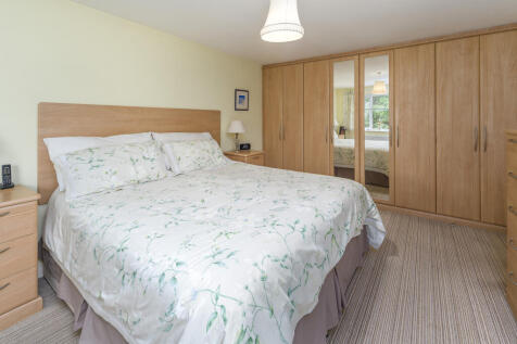Bed One-3