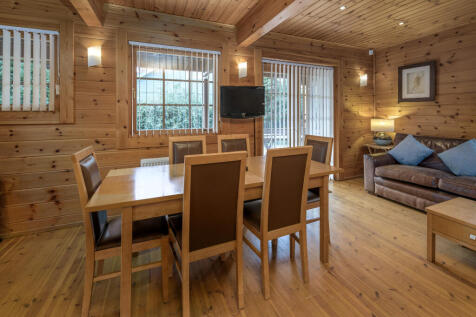 Kitchen Diner-2