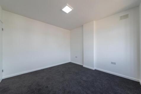 Double Bedroom with front View
