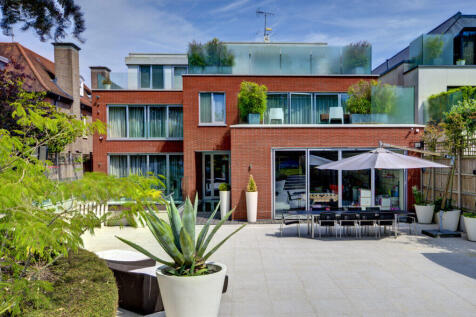 Property Image 8
