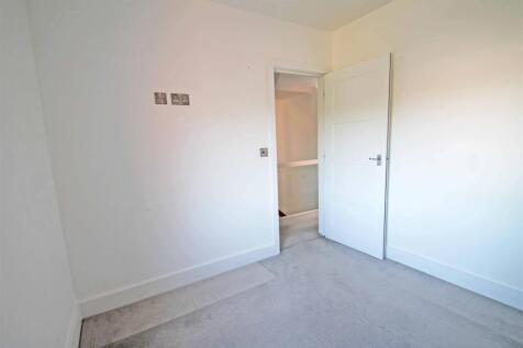 Bedroom Four (2)