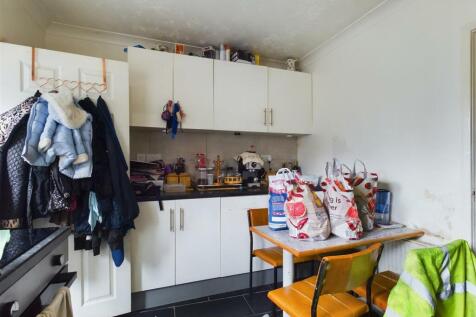 Kitchen pic 3