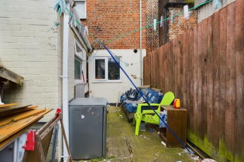 Rear Garden pic 2