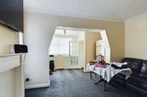 Lounge / Dining Room