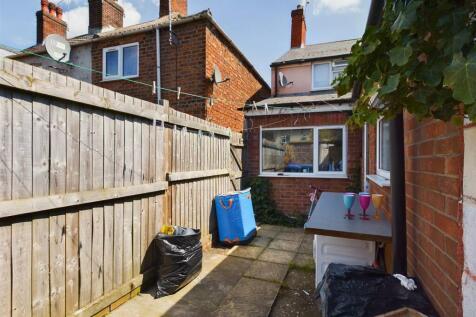 Rear Courtyard
