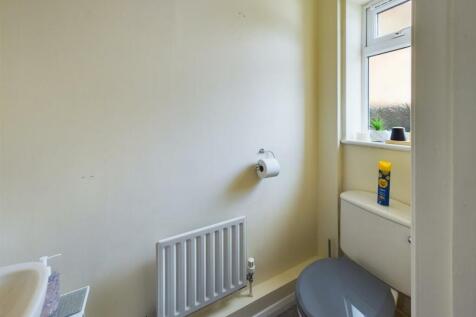 Cloakroom.jpg